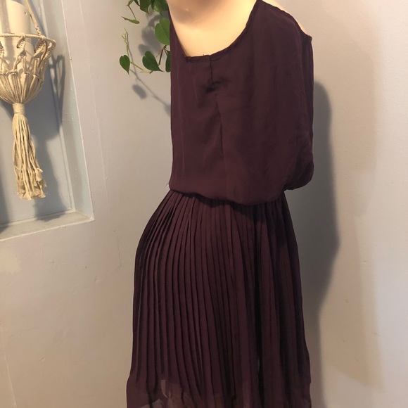 Accidentally in love Plum Purple Dress Woman’s Medium Ruffle Aline - Picture 4 of 7